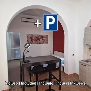  Appartamento Casa Fortunata Con Parcheggio Italia